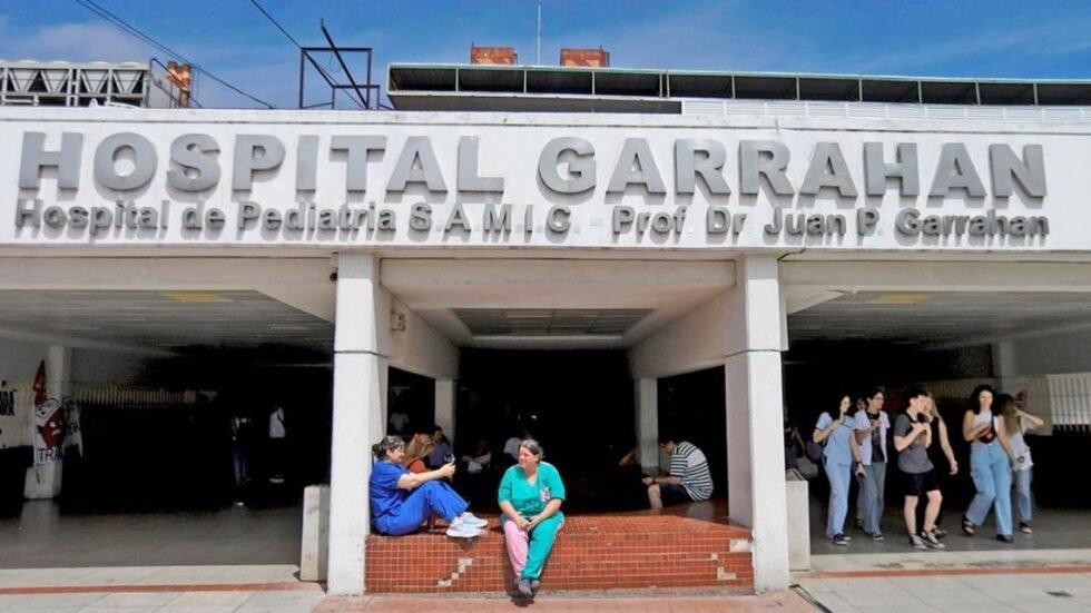 Senado: En la sesión de este jueves buscan revertir los vetos a las leyes del Garrahan y Universidades