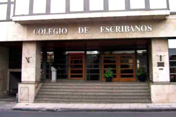 Despidieron a un escribano de Gualeguaychú por un fraude.